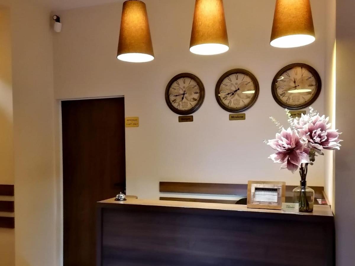 Хотел Микадо Burgas Stad Buitenkant foto
