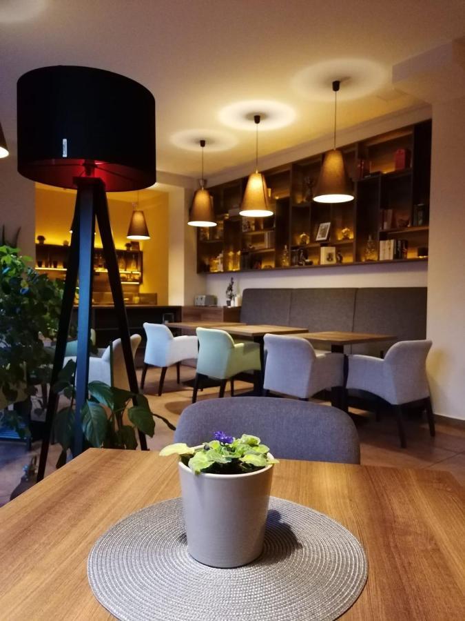 Хотел Микадо Burgas Stad Buitenkant foto